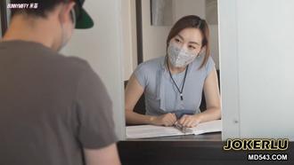  解锁新姿势露脸口交 米菲兔