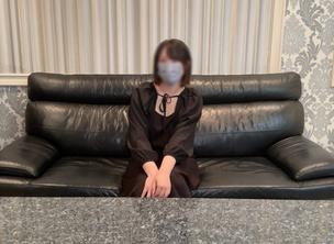 FC2-PPV-4713159 【人氣連載第三彈】蒙面男終於露臉了！ ？超變態素人初體驗3P，突破極限。說不定終於能一睹他可愛面容的神作呢？